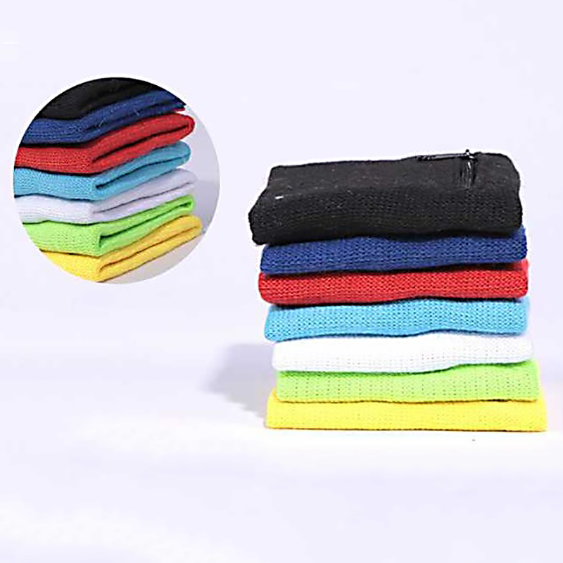 สายรัดข้อมือสำหรับเล่นกีฬาพร้อ - Sweat Band Wrist บทวิจารณ์และราคา
