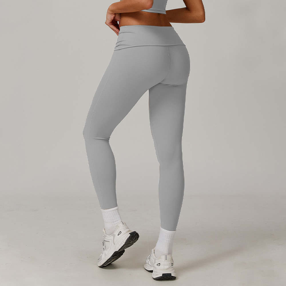 กางเกงโยคะสำหรับผู้หญิงแบบเอวพ - High And Running Gear บทวิจารณ์และราคา